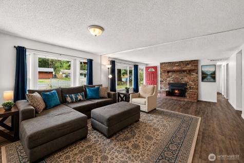 19517 Covington Sawyer Road Kent WA 98042