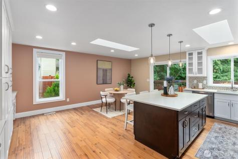 6315 142nd Avenue SE Bellevue WA 98006