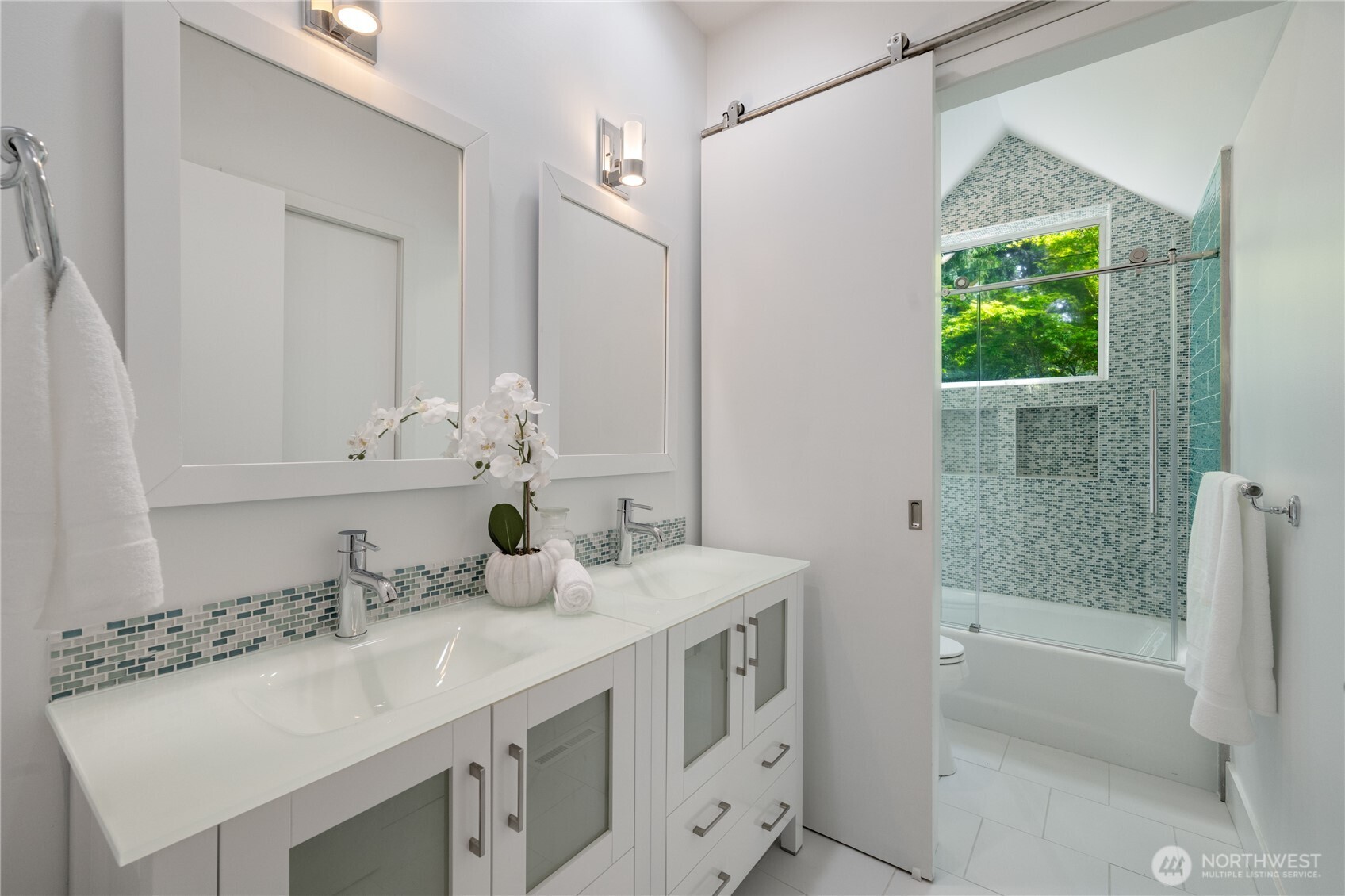 7393 Braemar Drive Edmonds WA 98026