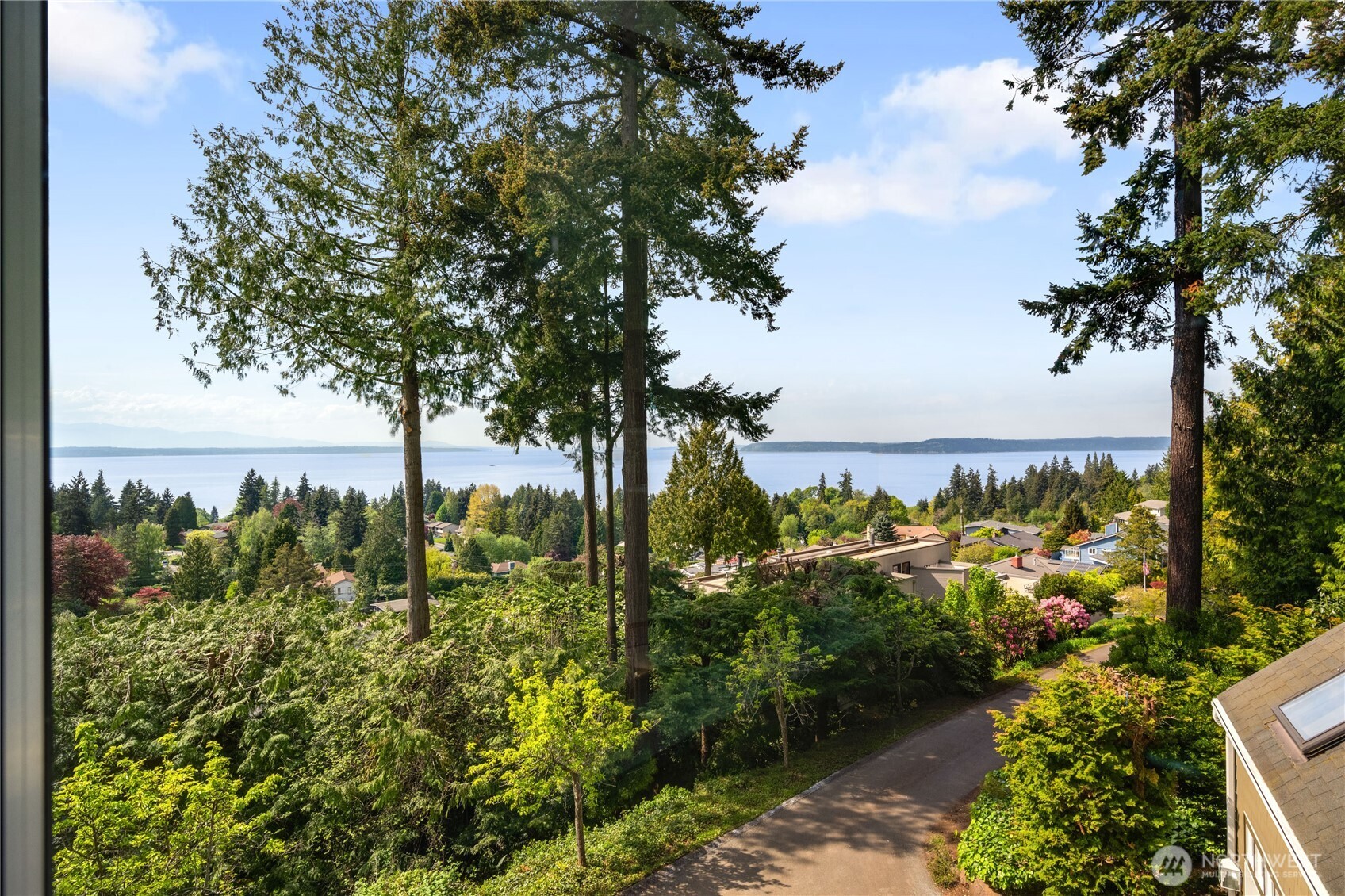 7393 Braemar Drive Edmonds WA 98026