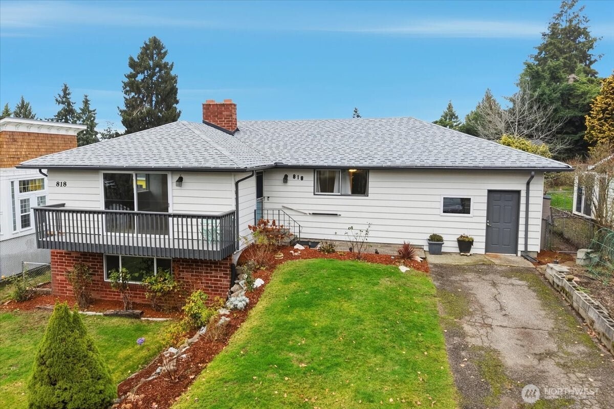 818 SW 120th Street Seattle WA 98146