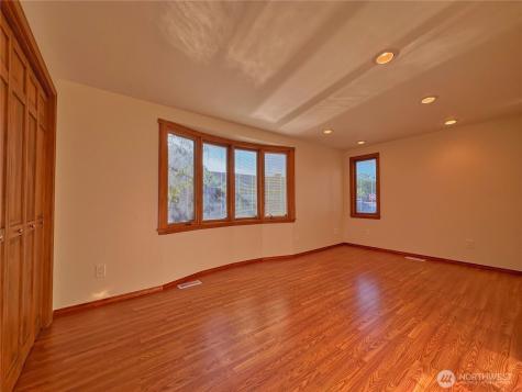 602 Ironwood Street Omak WA 98841