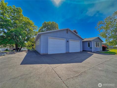 602 Ironwood Street Omak WA 98841