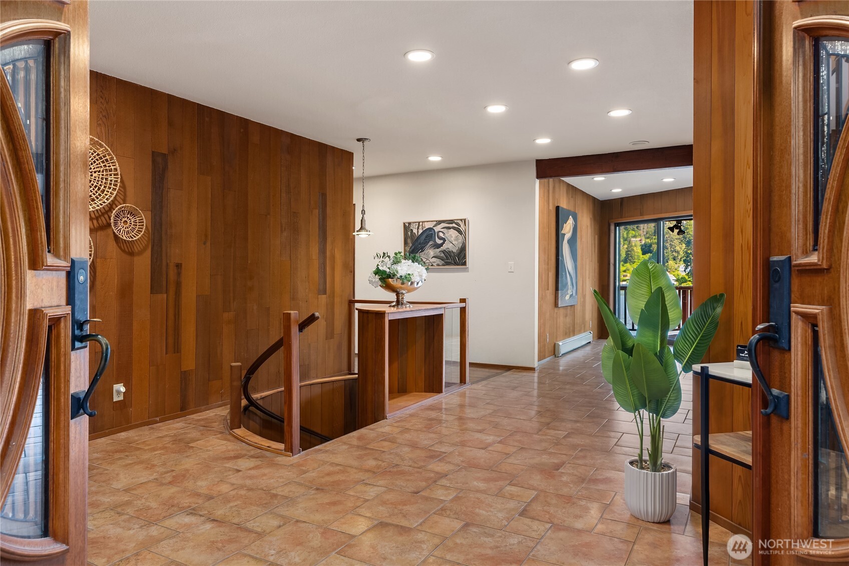 1678 NE Jacobson Road Poulsbo WA 98370
