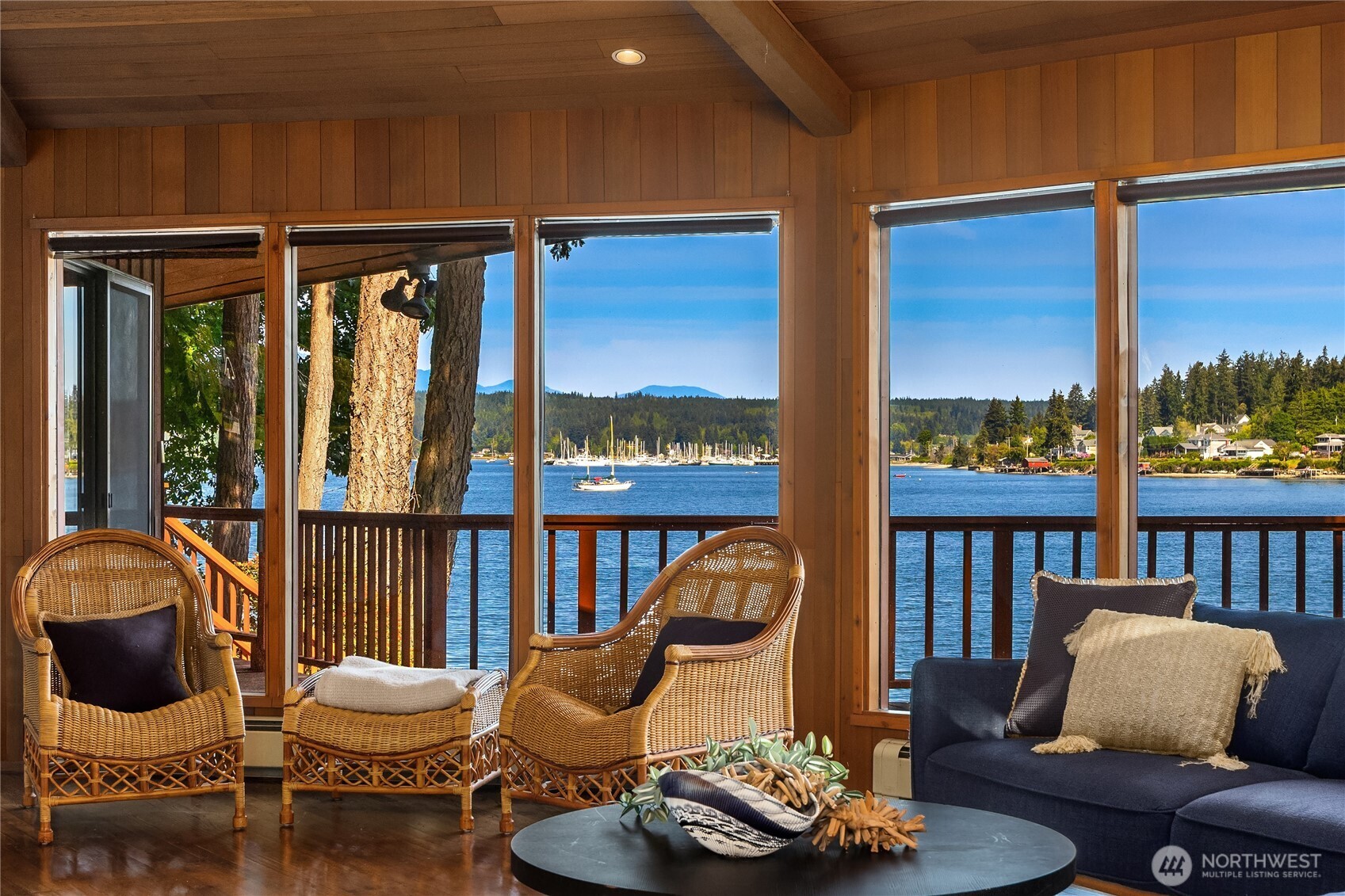 1678 NE Jacobson Road Poulsbo WA 98370