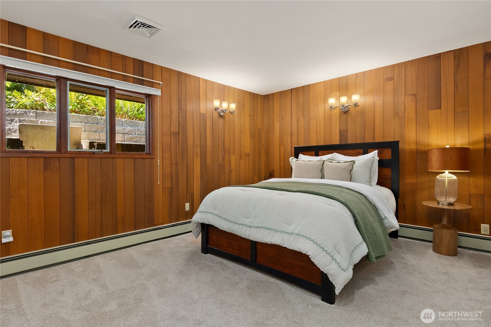 1678 NE Jacobson Road Poulsbo WA 98370