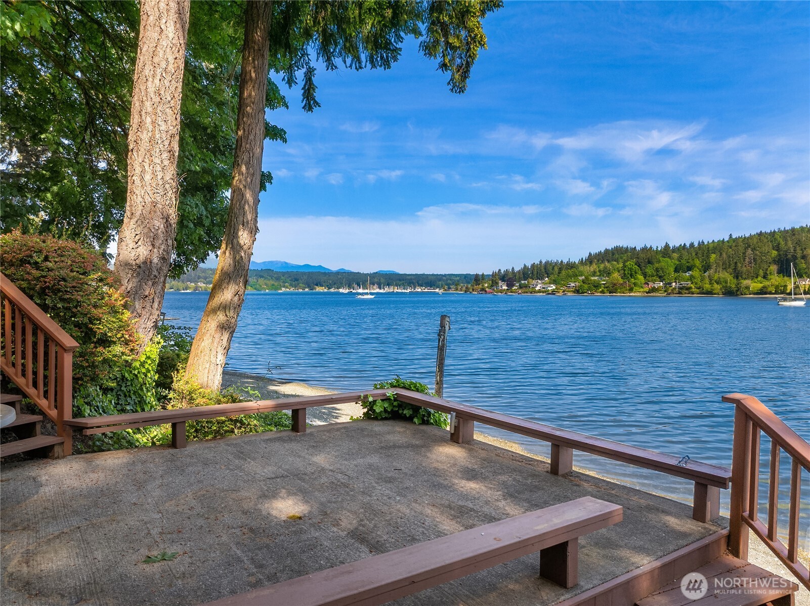 1678 NE Jacobson Road Poulsbo WA 98370