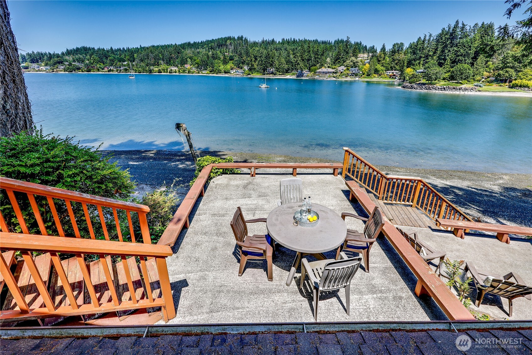 1678 NE Jacobson Road Poulsbo WA 98370