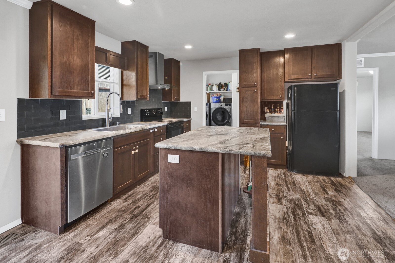 8483 Alder Way Blaine WA 98230