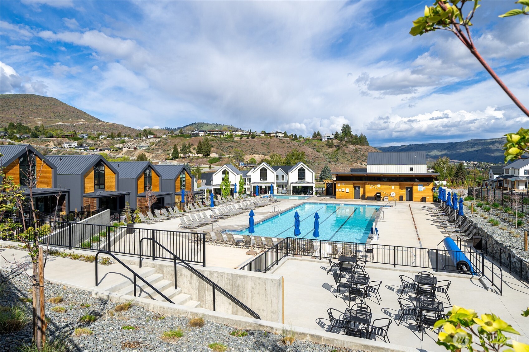 1418 Cottage Lane Chelan WA 98816