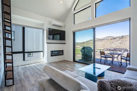 1418 Cottage Lane Chelan WA 98816