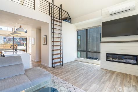 1418 Cottage Lane Chelan WA 98816
