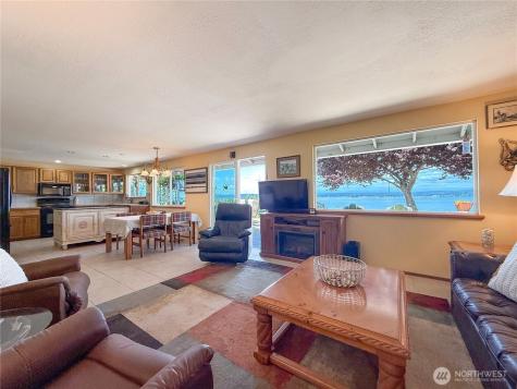 16 Saratoga (Including D-15) Drive Hat Island WA 98206