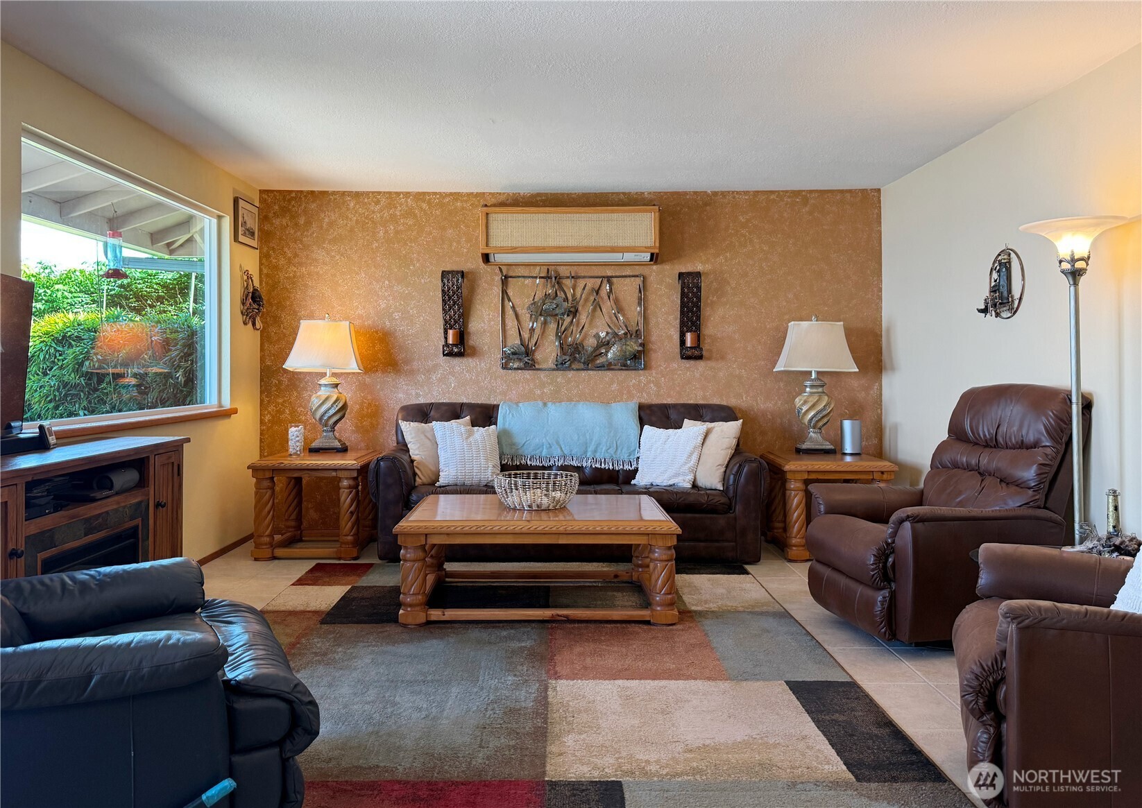 16 Saratoga (Including D-15) Drive Hat Island WA 98206