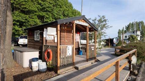 16 Saratoga (Including D-15) Drive Hat Island WA 98206