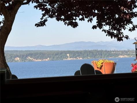 16 Saratoga (Including D-15) Drive Hat Island WA 98206