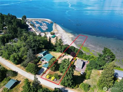 16 Saratoga (Including D-15) Drive Hat Island WA 98206