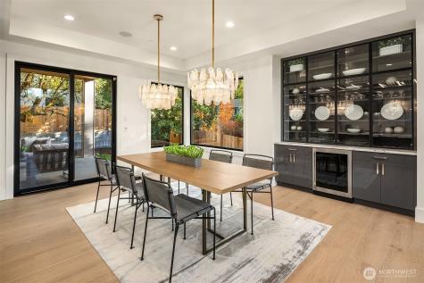 30 Enatai Drive Bellevue WA 98004