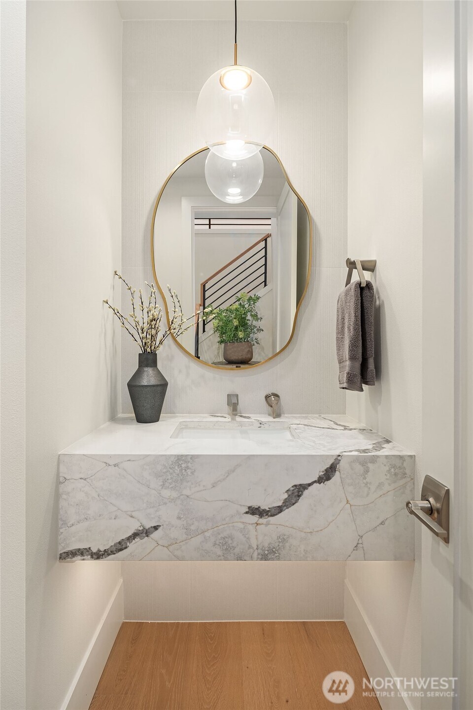 30 Enatai Drive Bellevue WA 98004