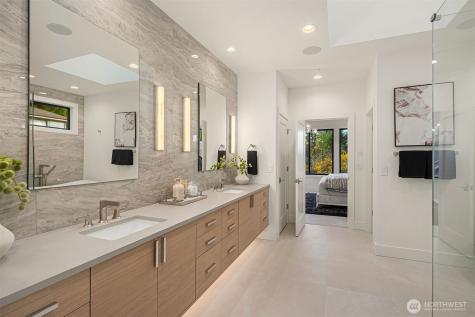 30 Enatai Drive Bellevue WA 98004