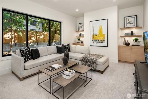 30 Enatai Drive Bellevue WA 98004