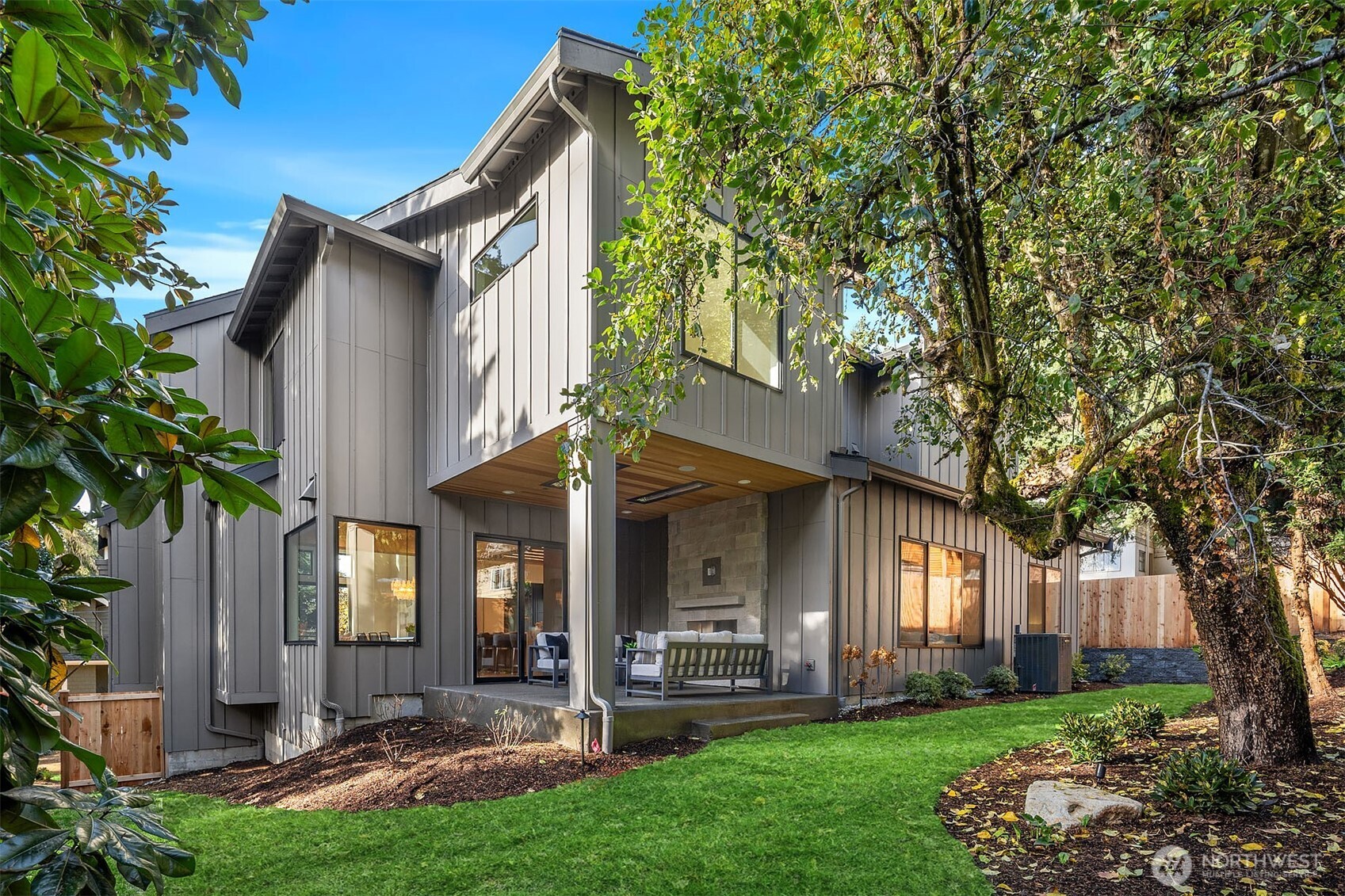 30 Enatai Drive Bellevue WA 98004