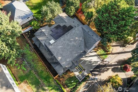 30 Enatai Drive Bellevue WA 98004