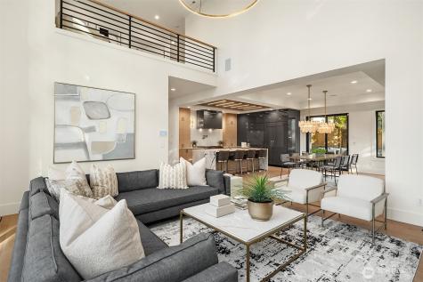 30 Enatai Drive Bellevue WA 98004