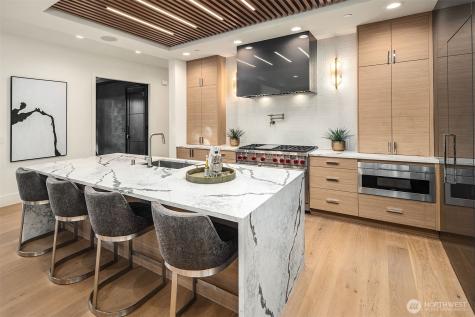 30 Enatai Drive Bellevue WA 98004