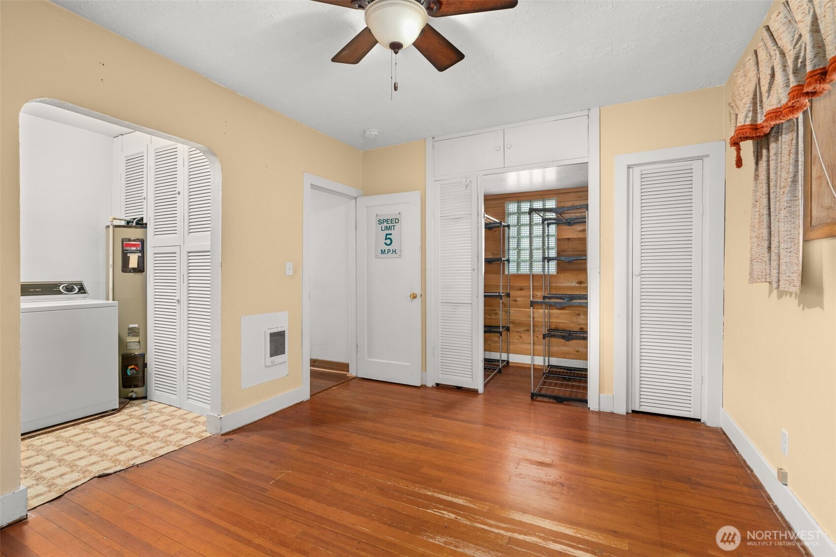 1905 Gerber Street Raymond WA 98577