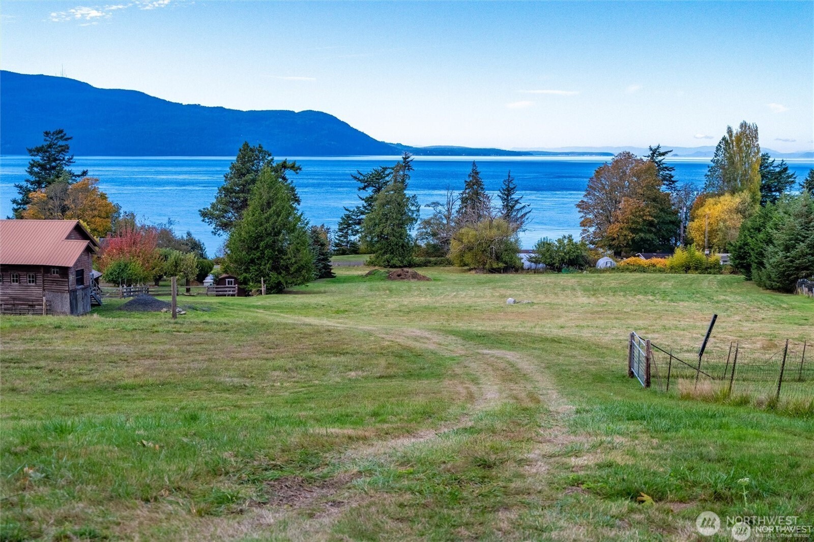 2395 W Shore Drive Lummi Island WA 98262
