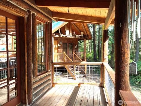 473 Wishkah Lane Center Island WA 98221