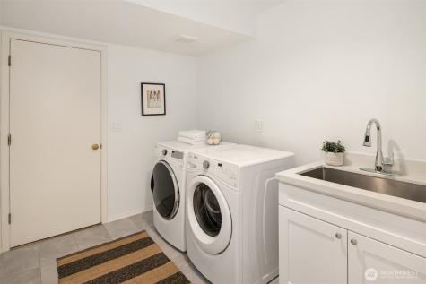 4326 212th Avenue NE Sammamish WA 98074