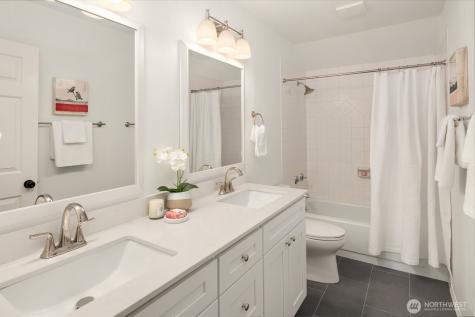 4326 212th Avenue NE Sammamish WA 98074