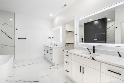 7897 Blackbird Loop NE Moses Lake WA 98837