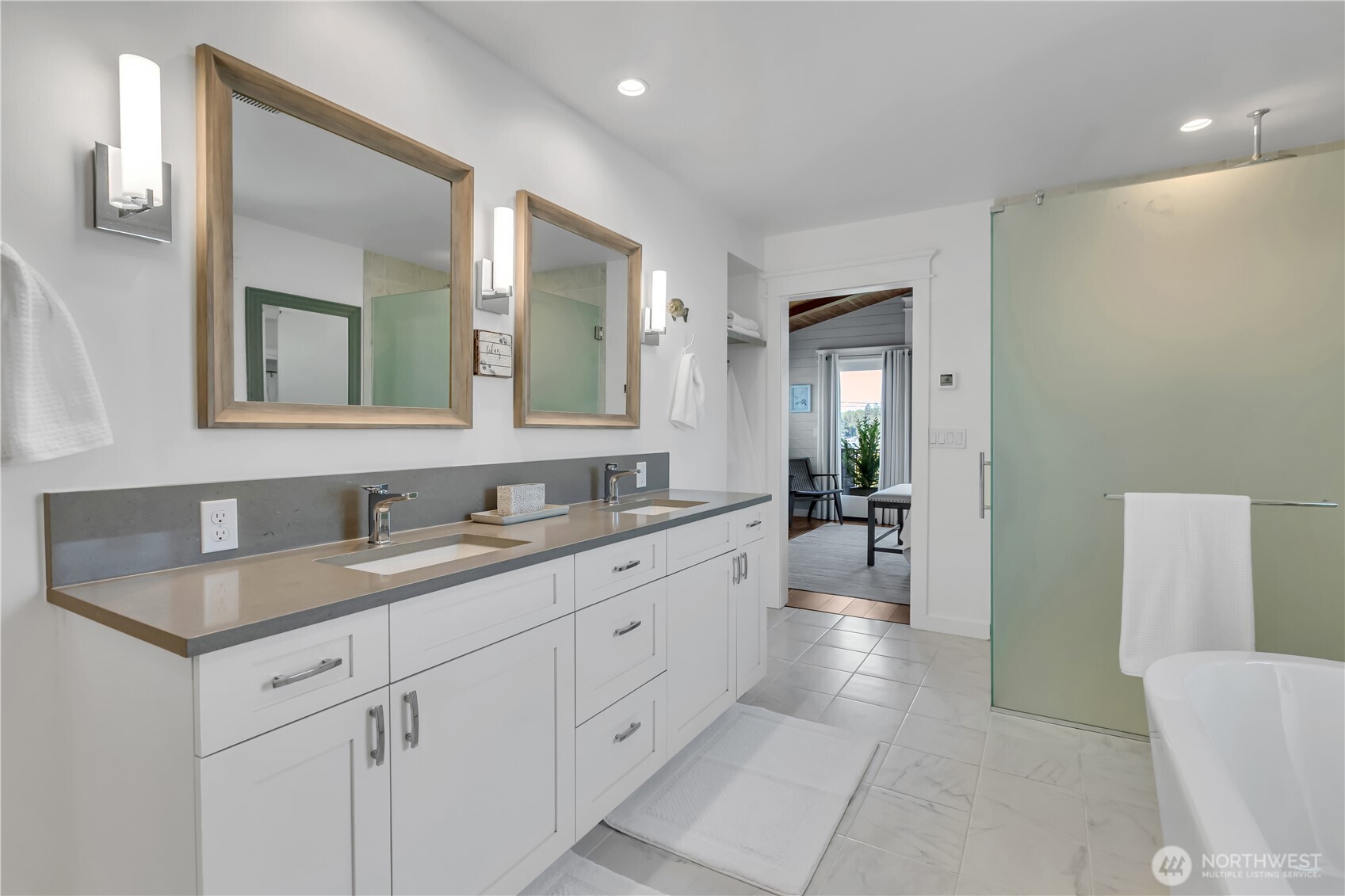3516 Ross Avenue Gig Harbor WA 98332