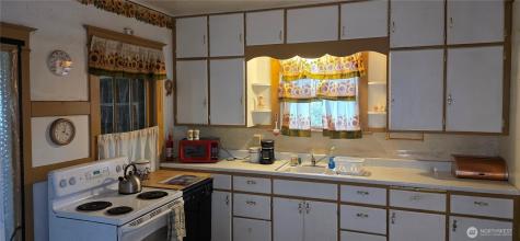 15841 Us 2 Waterville WA 98858