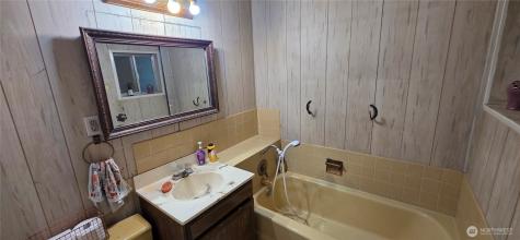 15841 Us 2 Waterville WA 98858