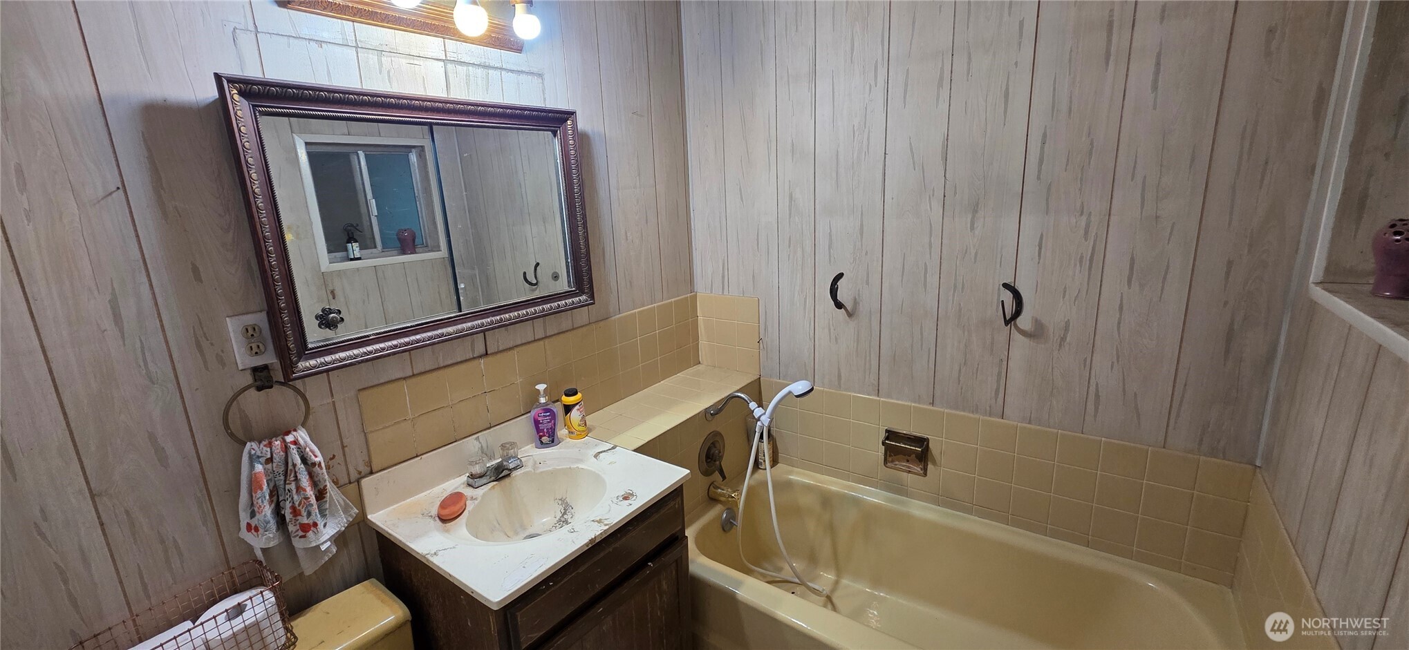 15841 Us 2 Waterville WA 98858