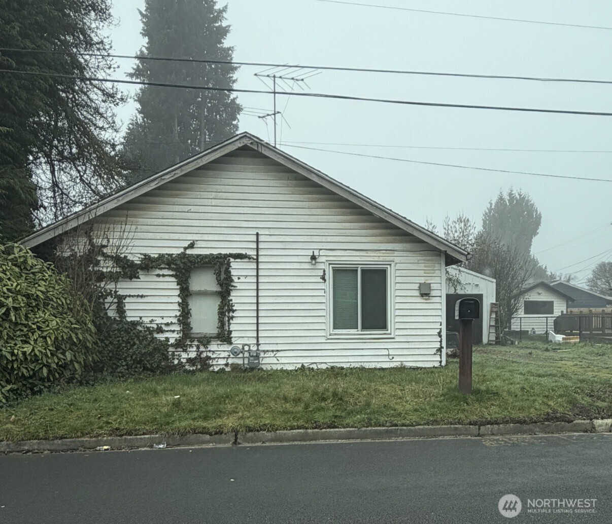 2105 D Street SE Auburn WA 98002