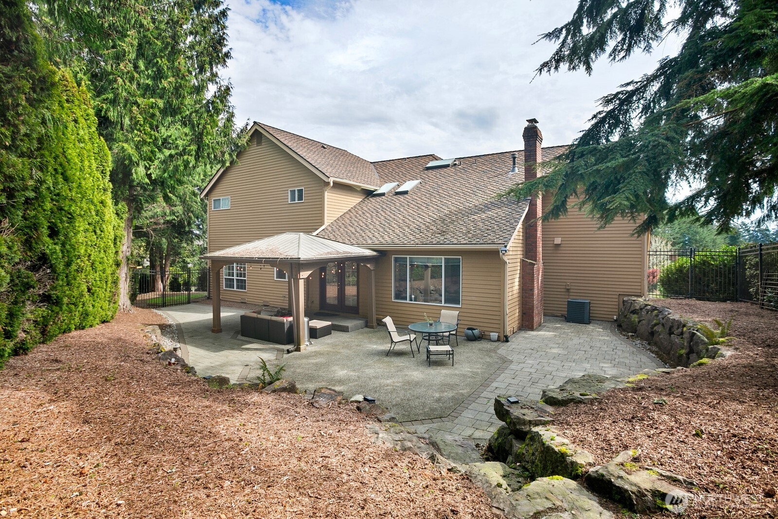 18451 NW Village Park Drive Issaquah WA 98027