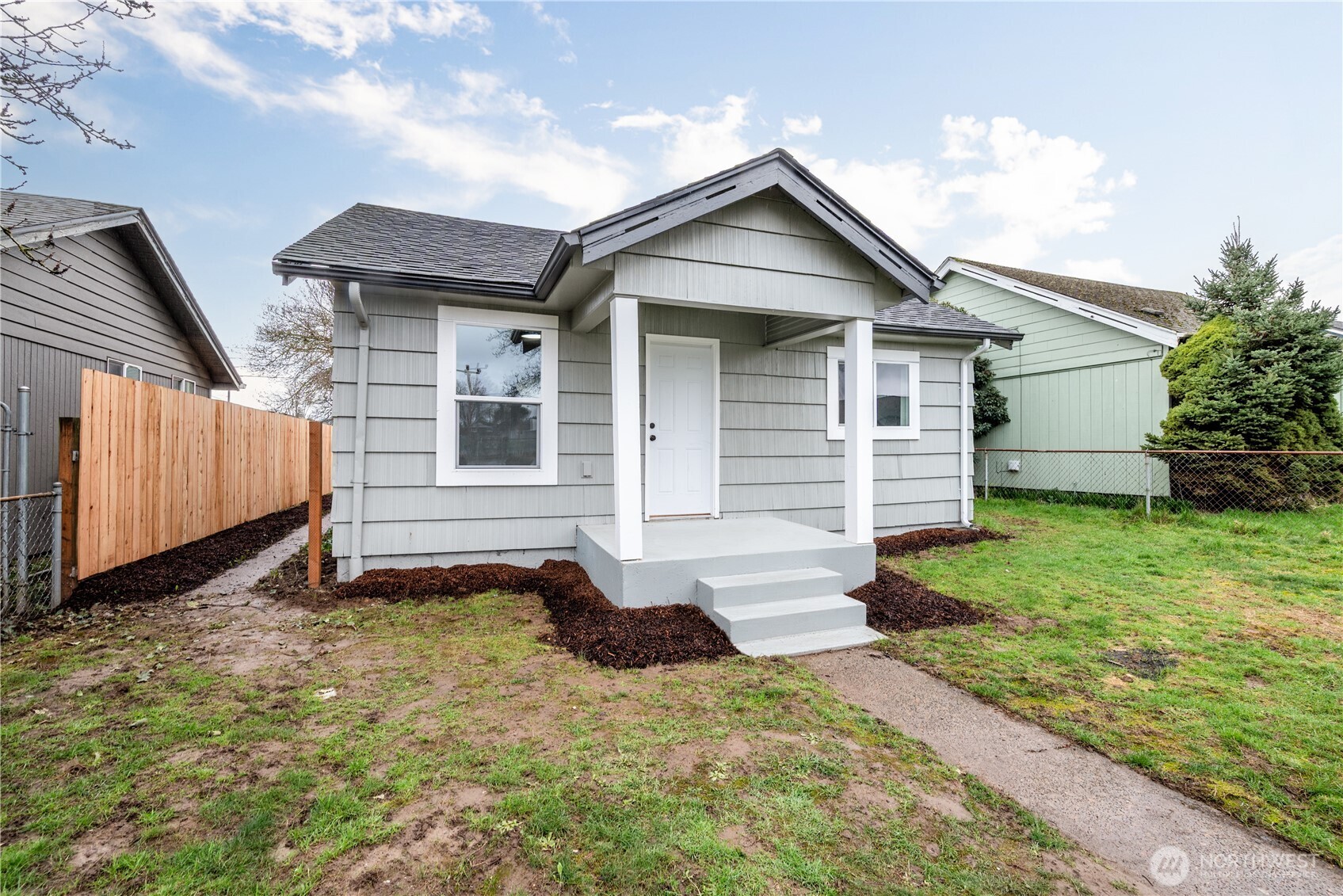 288 21st Avenue Longview WA 98632
