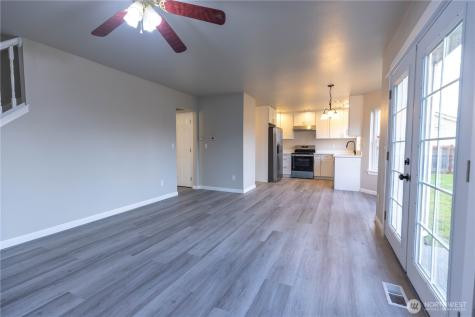 2301 148th Street E Tacoma WA 98445