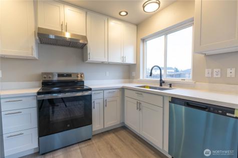 2301 148th Street E Tacoma WA 98445