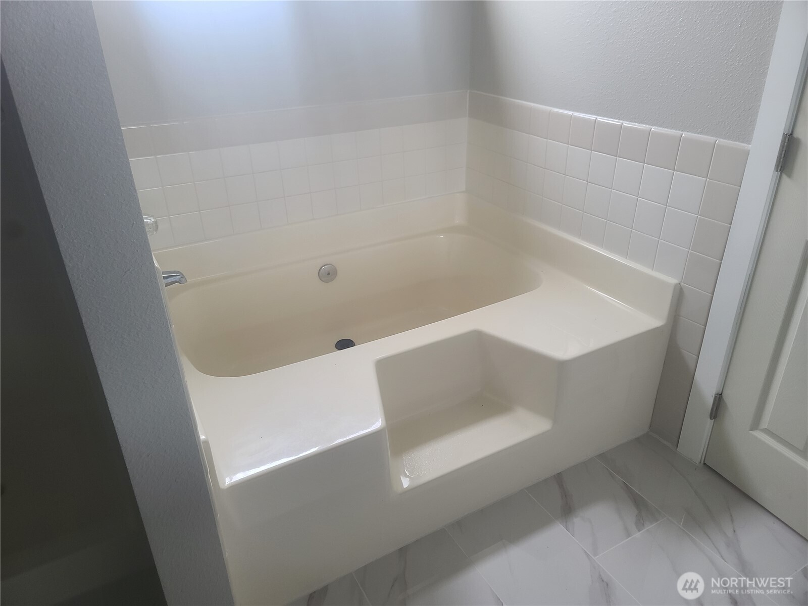 2301 148th Street E Tacoma WA 98445