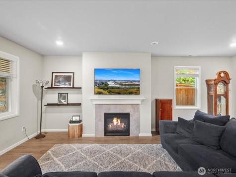 9903 14th Place SE Lake Stevens WA 98258