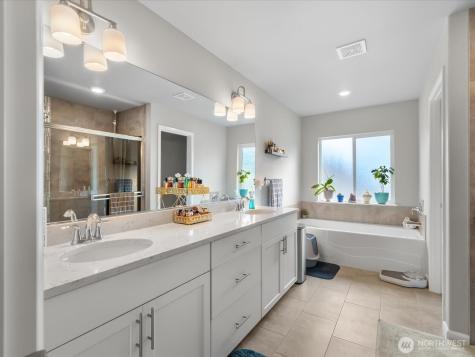 9903 14th Place SE Lake Stevens WA 98258