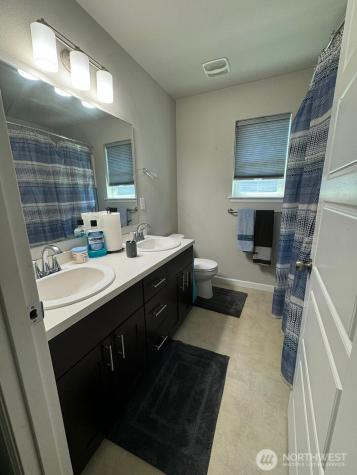 9976 Charles Street Yelm WA 98597
