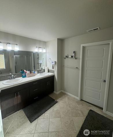 9976 Charles Street Yelm WA 98597