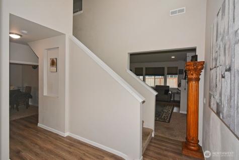 9976 Charles Street Yelm WA 98597